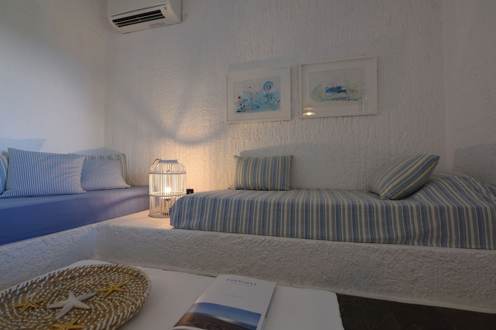 Nereides Villas 30/45