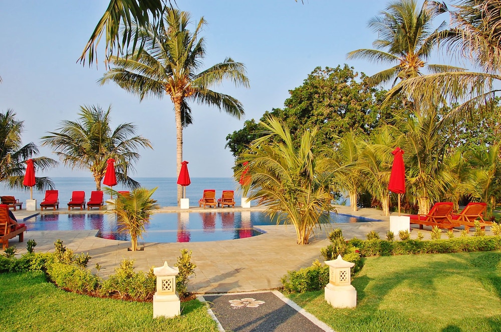 Bali Dive Resort And Spa 6/68