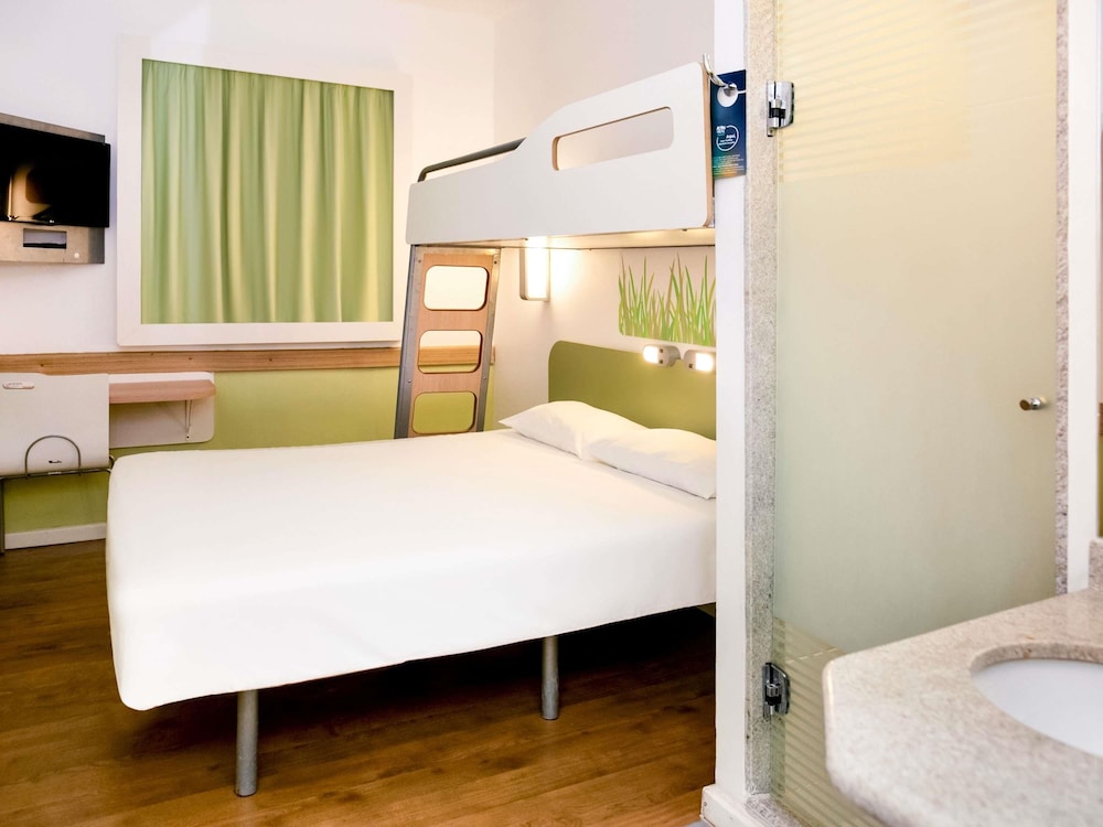 Ibis Budget Campo Grande 17/30