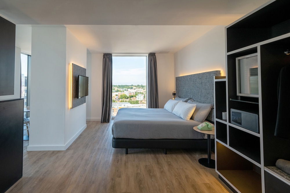 Innside by Melia Liverpool 12/50