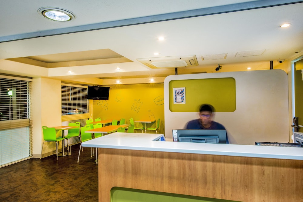 ibis budget Wentworthville 7/52