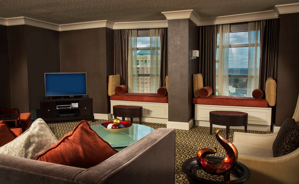 Hyatt Regency Reston 63/83