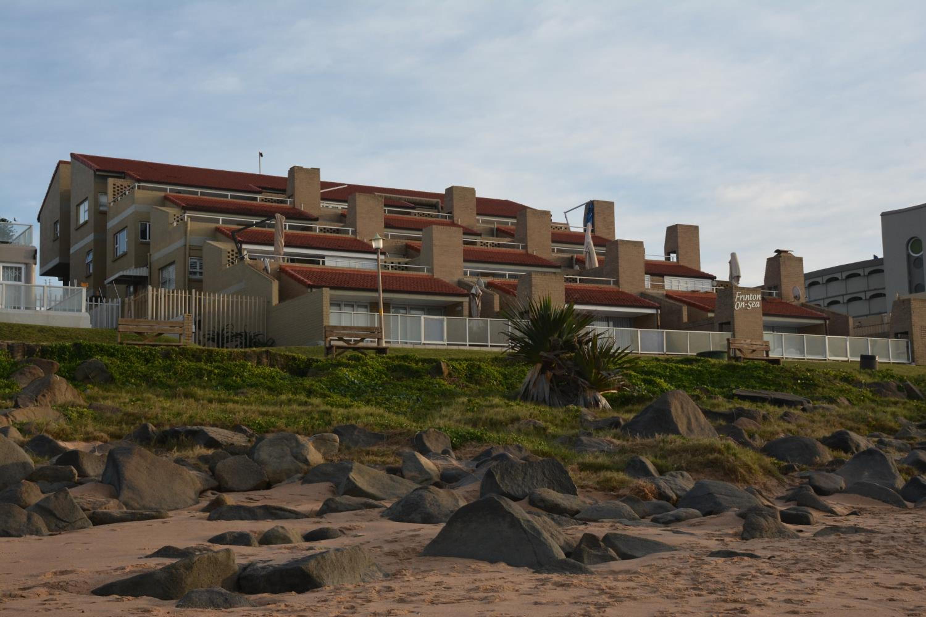Frinton on Sea 4 23/26