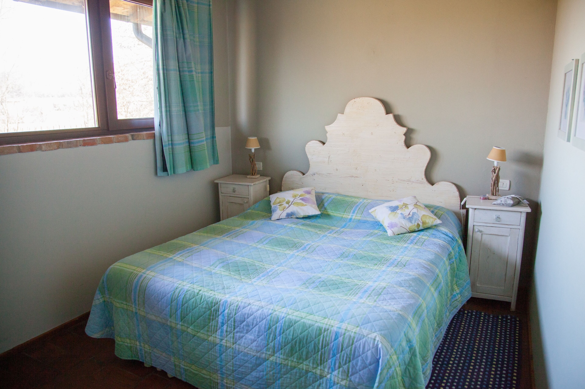 2 BEDROOMS, APARTMENT