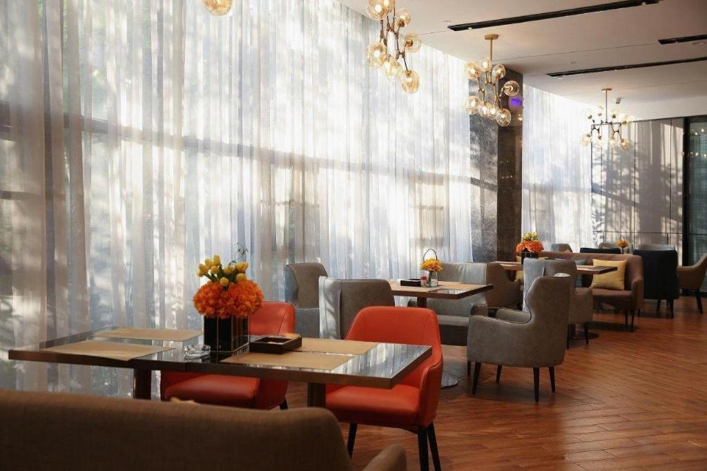 Echarm Hotel Huaihua Hexi Longping Guoji 40/50