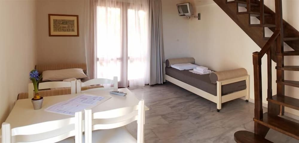 Casa Maria Hotel Apts 43/57