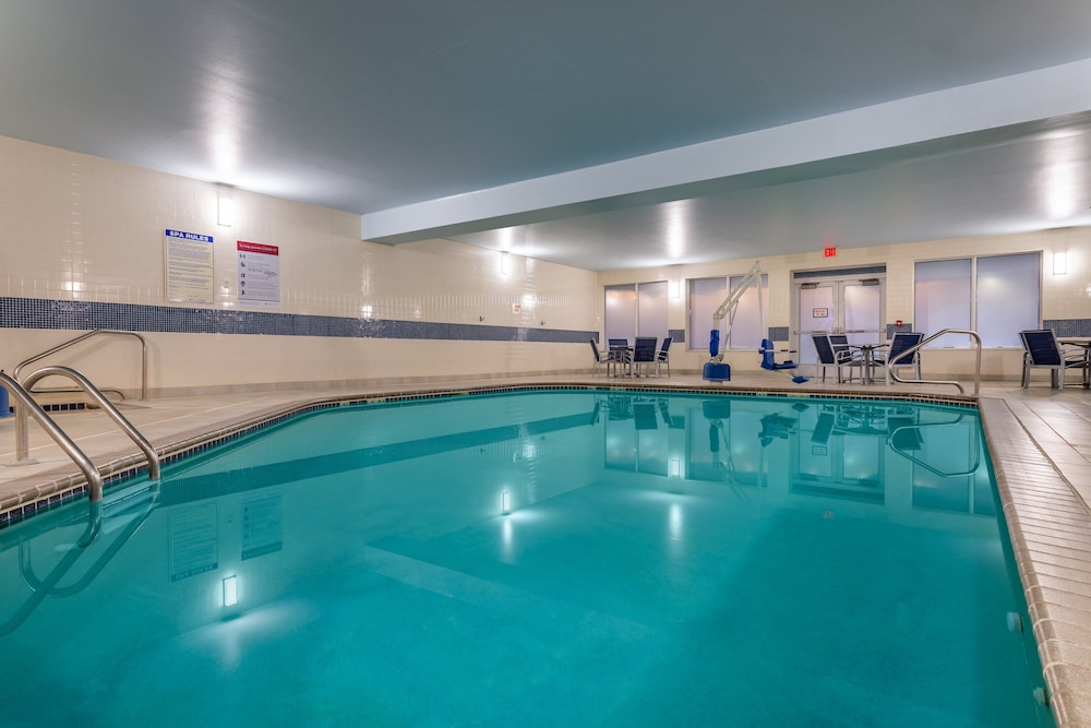 swimming pool spa