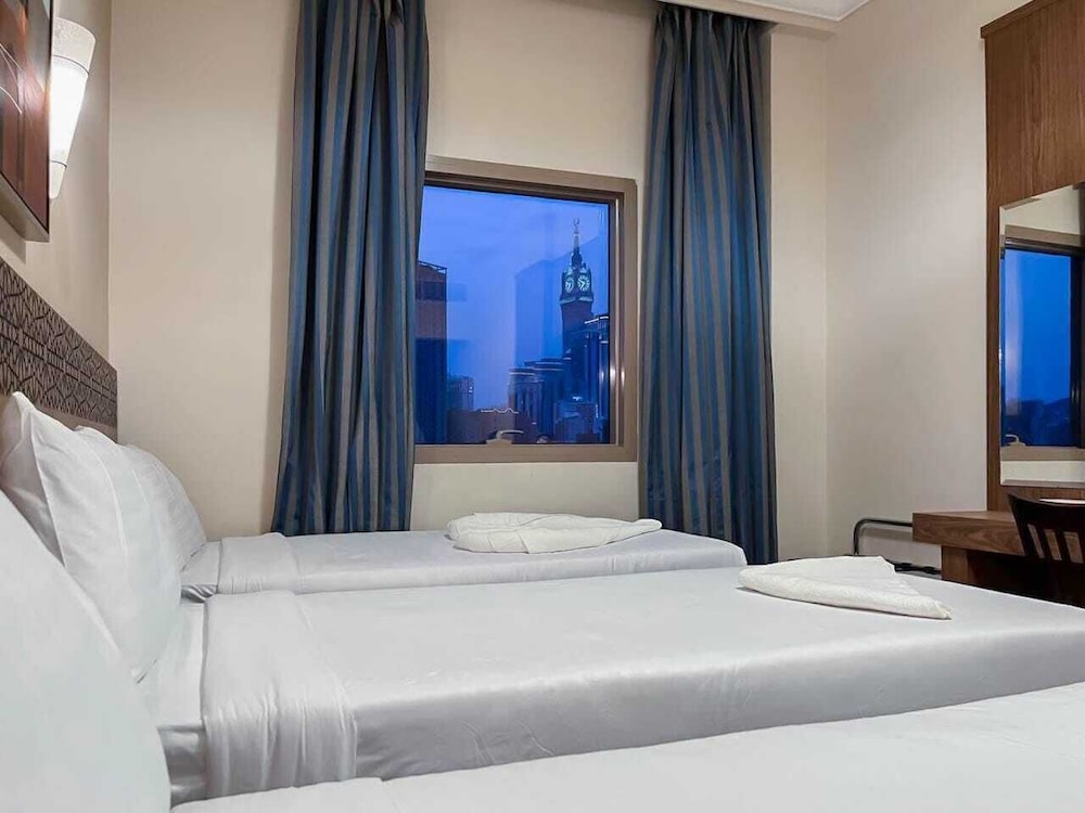 Hussein Hassan Ali Bayari Hotel 20/61