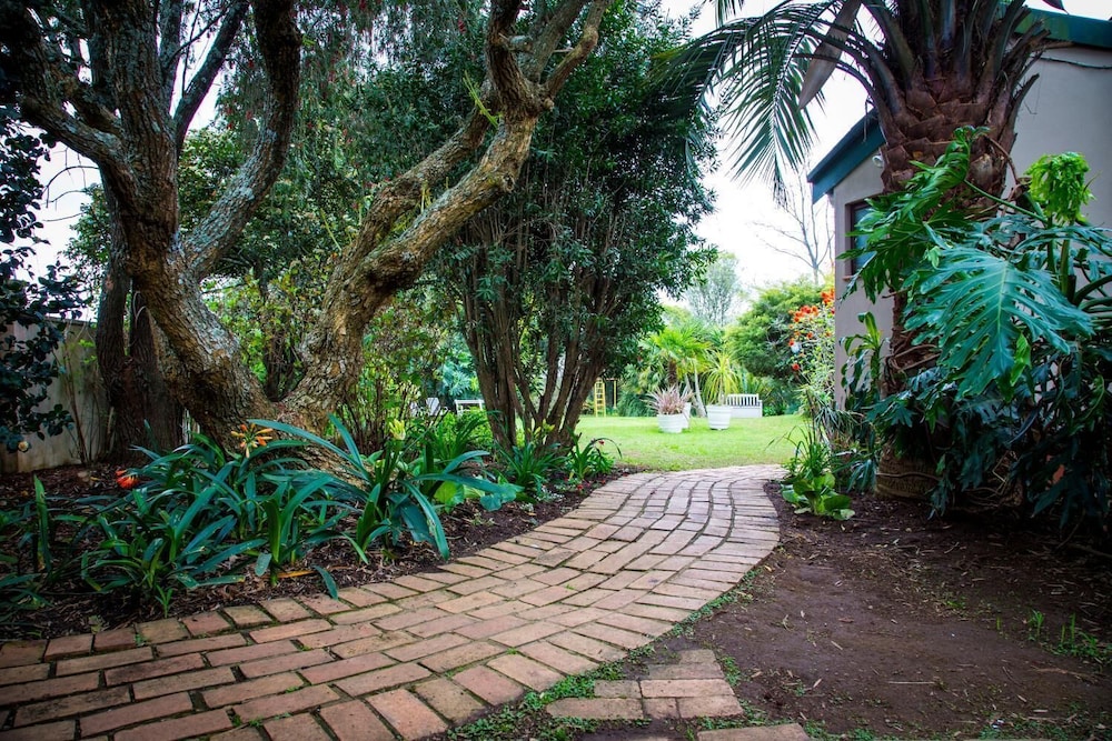 Sunbird Guest House 34/50