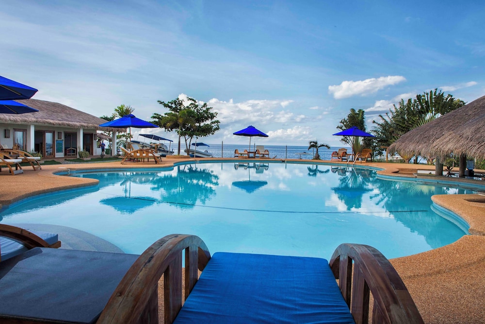 Salamangka Beach And Dive Resort 32/34