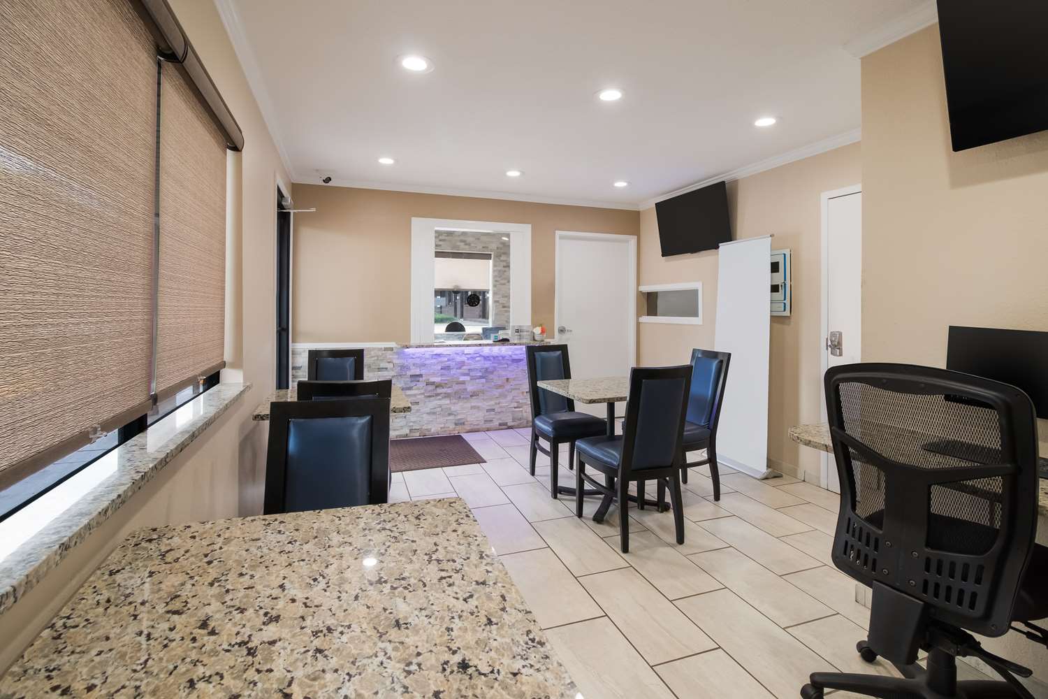 Best Western Mckenzie 30/34