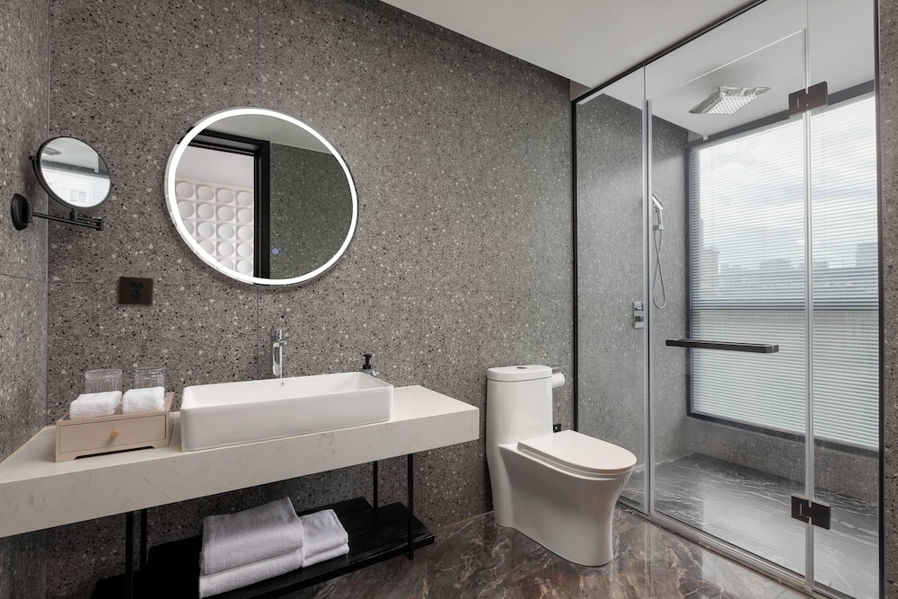 Days Hotel by Wyndham Changsha Wuyi Square 17/18