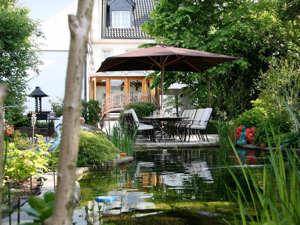 Hotel Schloss Friedestrom 44/50