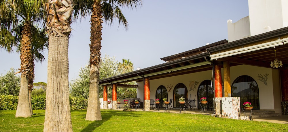 Garden Hotel Vulcano 5/72