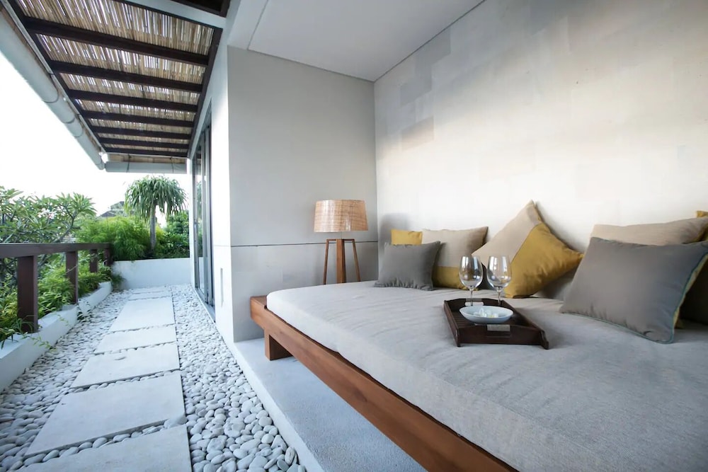 Kedonganan Beach Villas 14/50