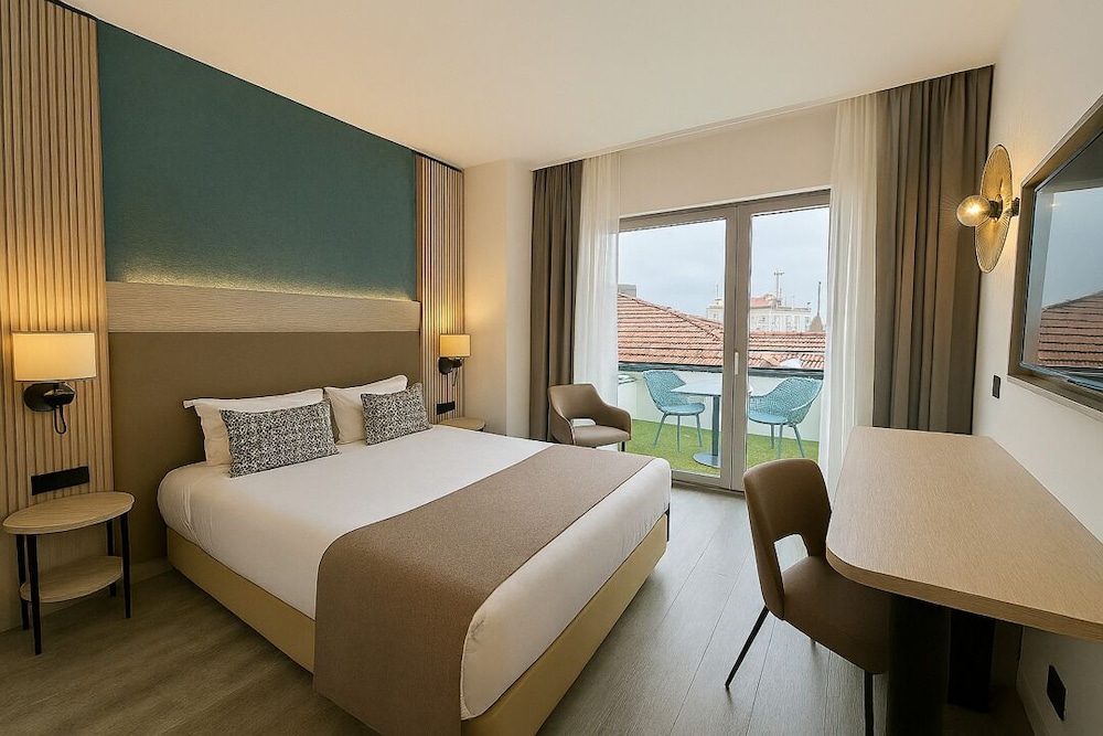 Hotel Faro and Beach Club 11/50