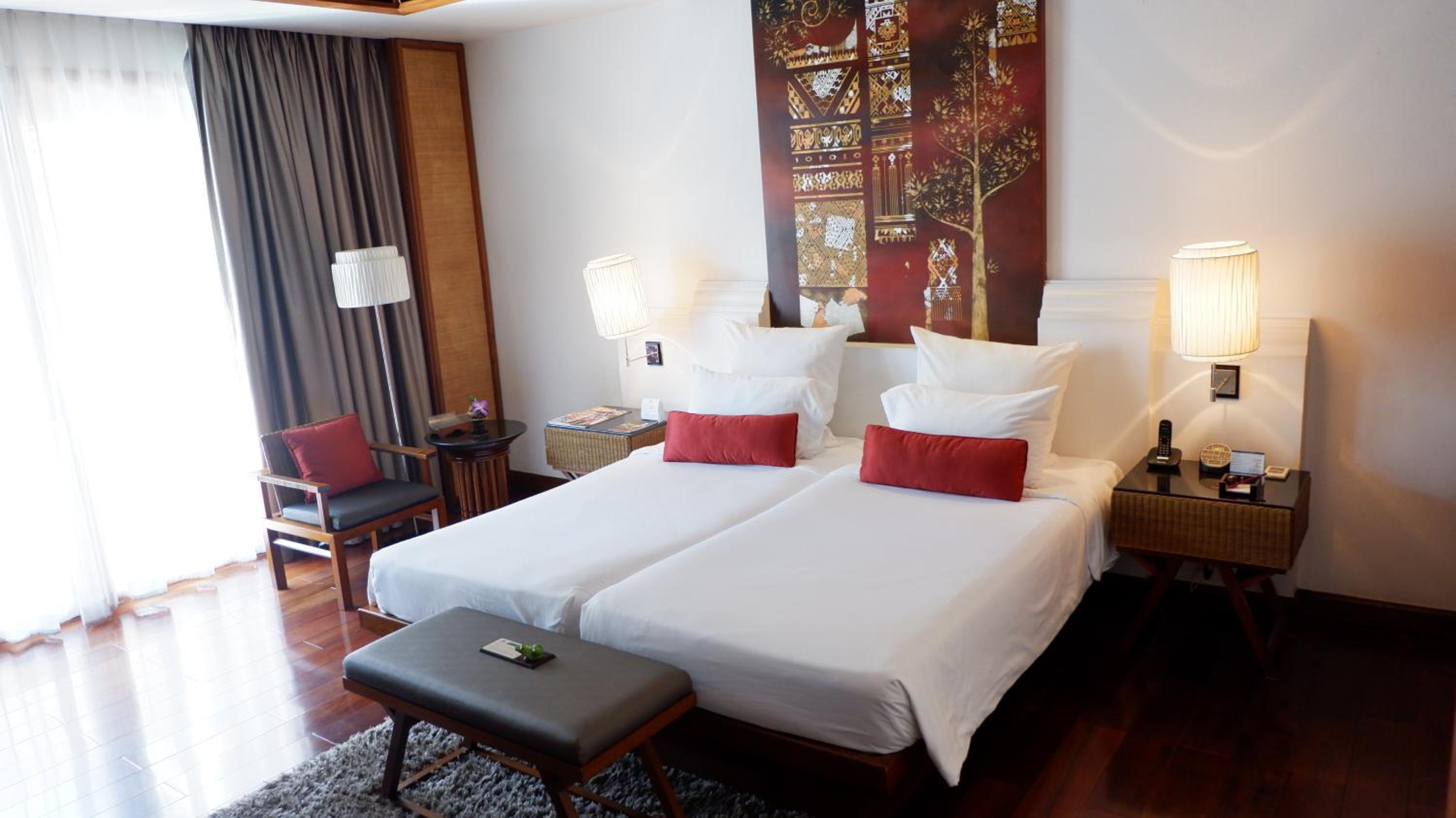 غرفة ديلوكس بسرير مزدوج بحوض استحمام، Ratilanna Riverside Spa Resort Chiang Mai 5/8