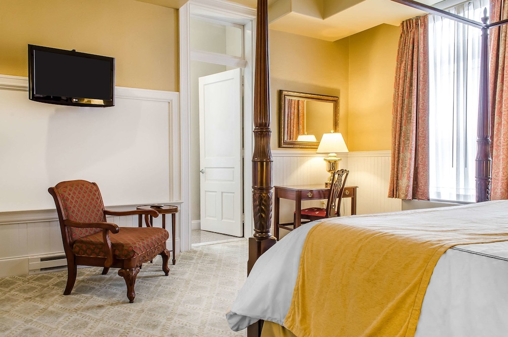 The Federal Pointe Inn Gettysburg, an Ascend Collection Hotel 16/40