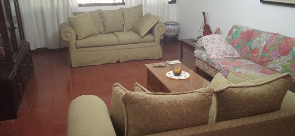 Dre Broeders rent apartments Juan Dolio 25/35