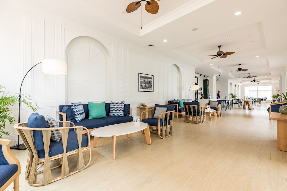OUTRIGGER Koh Samui Beach Resort 70/85