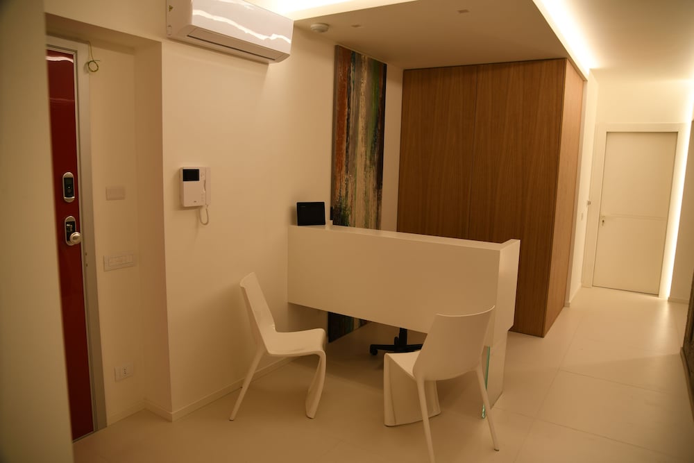 Hedoné Design Experience B&B 8/50