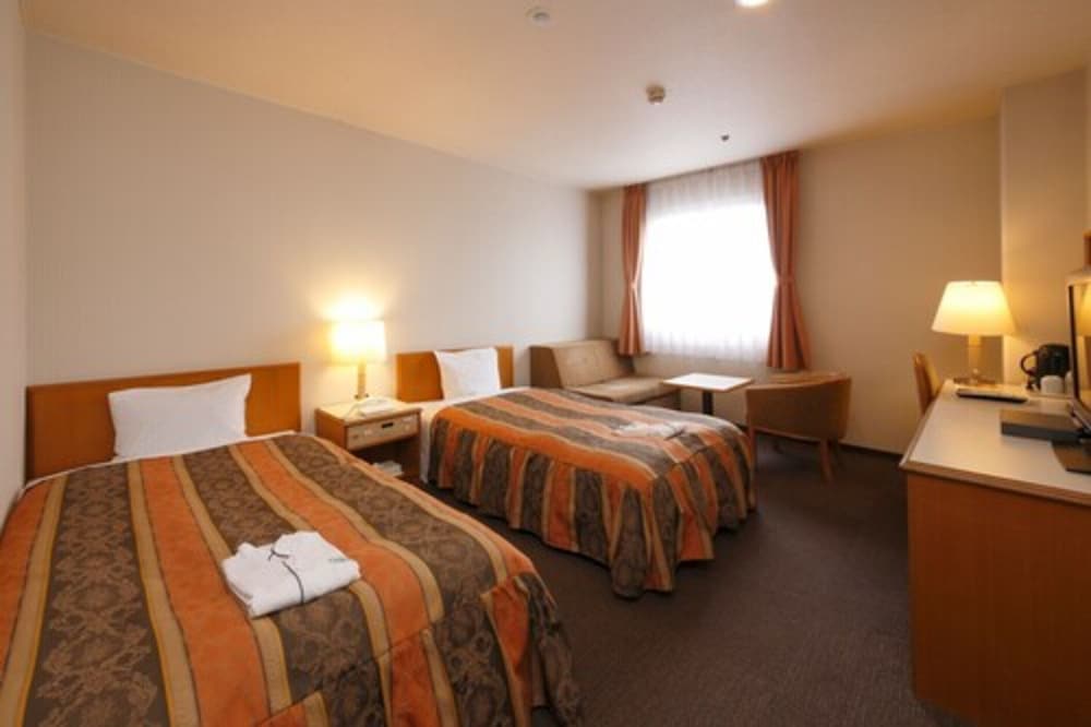 Sakaide Grand Hotel 15/59