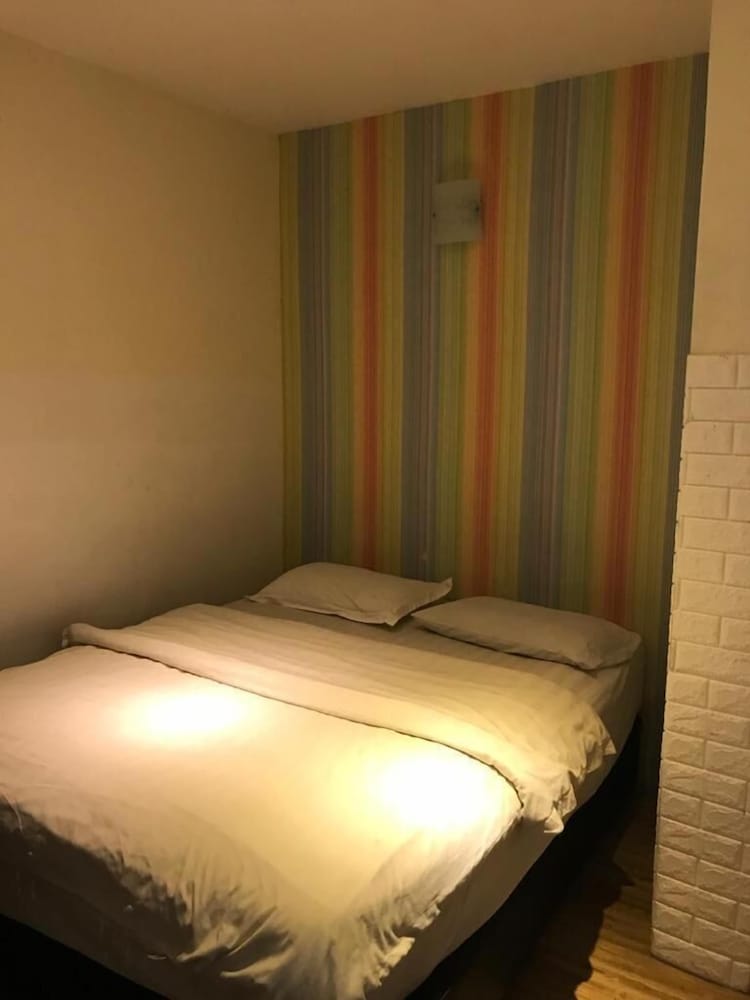 My Family Hotel 11/36