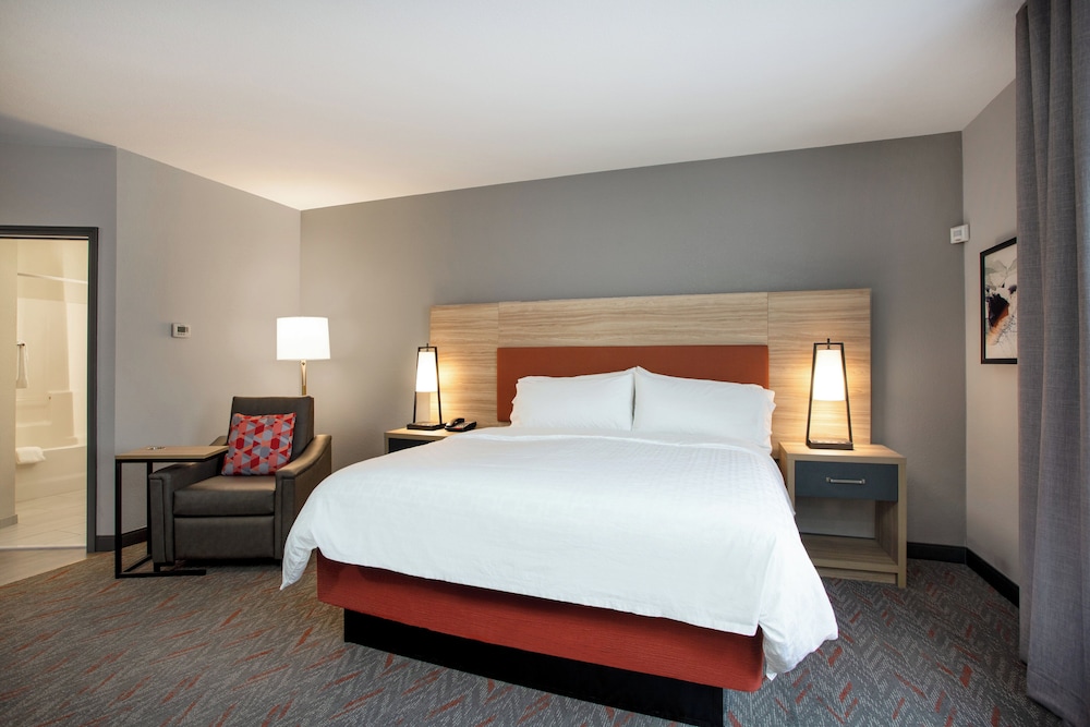 Candlewood Suites Apex Raleigh Area 14/50