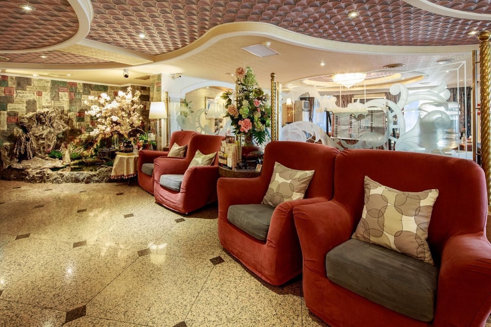 Chungli Business Hotel 35/48