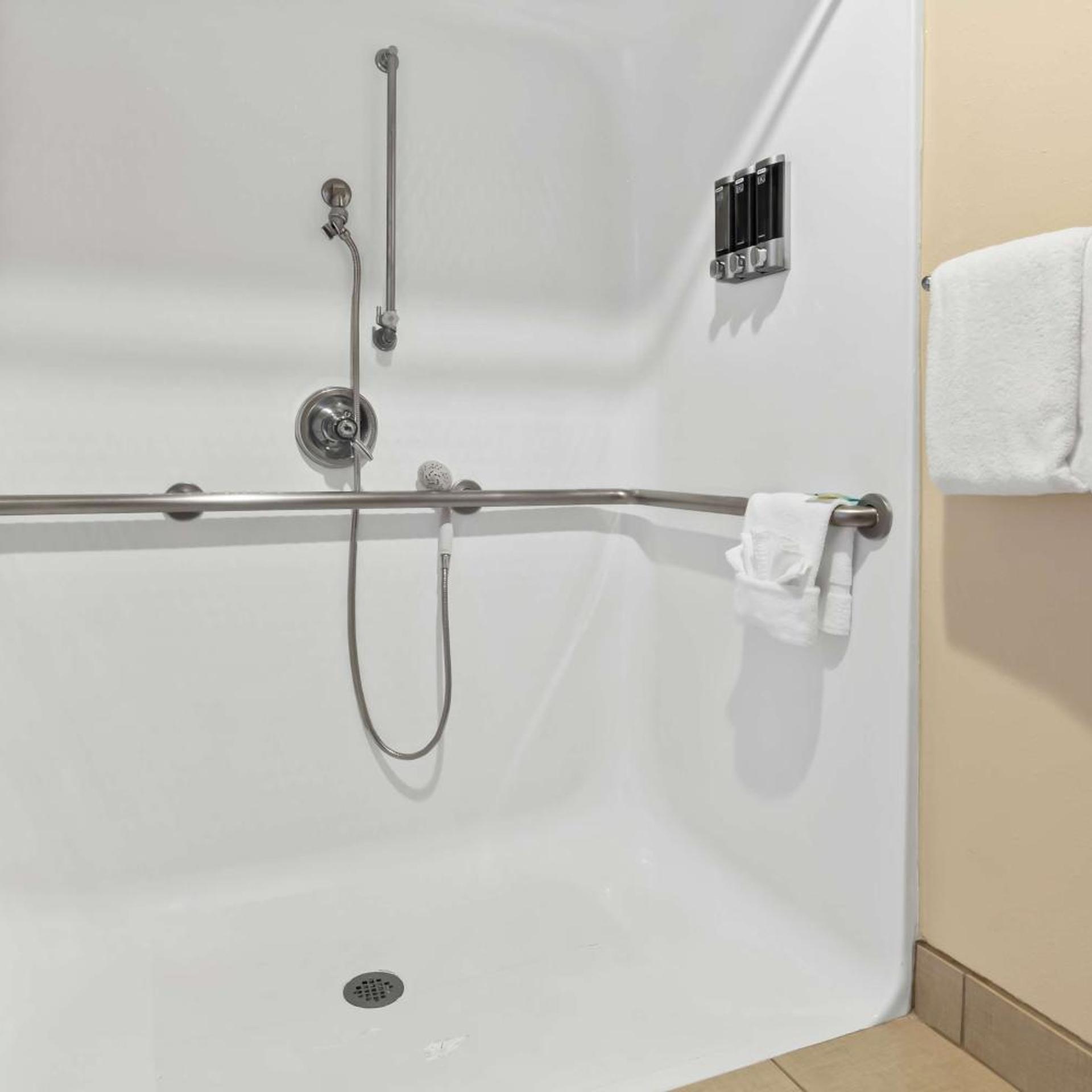جناح تنفيذي، Sonesta Essential NW Houston 4/4