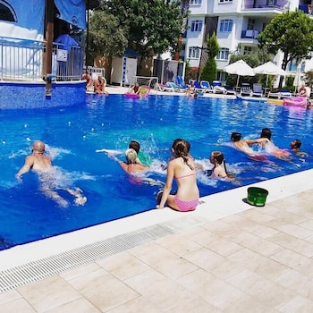 Irem Garden Hotel & Apartments 7/69
