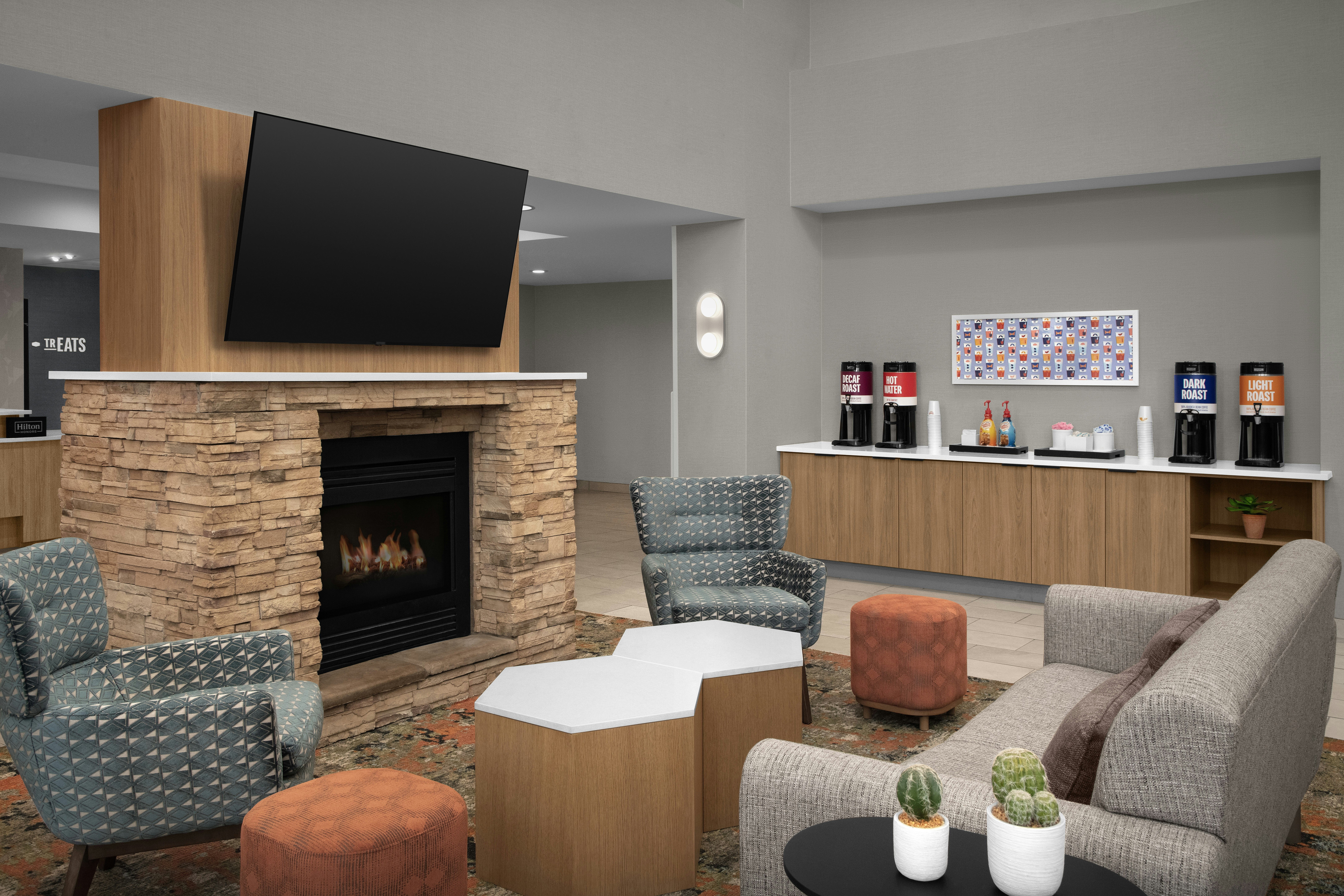 Hampton Inn And Suites Phoenix Glendale Westgate Az 43/65