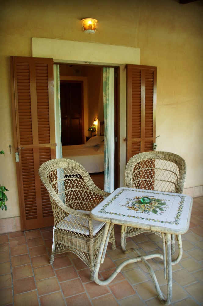 Aumallia Hotel And Spa 32/50