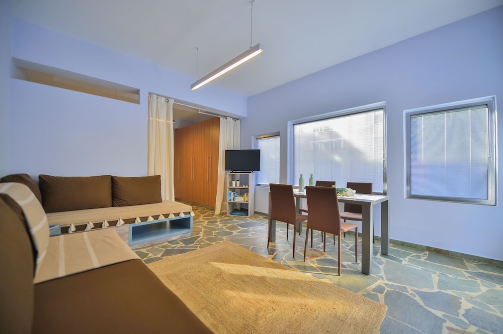 Peli Hotel 41/50
