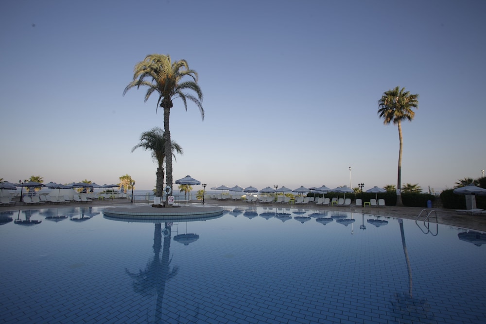Leonardo Laura Beach and Splash Resort 46/51