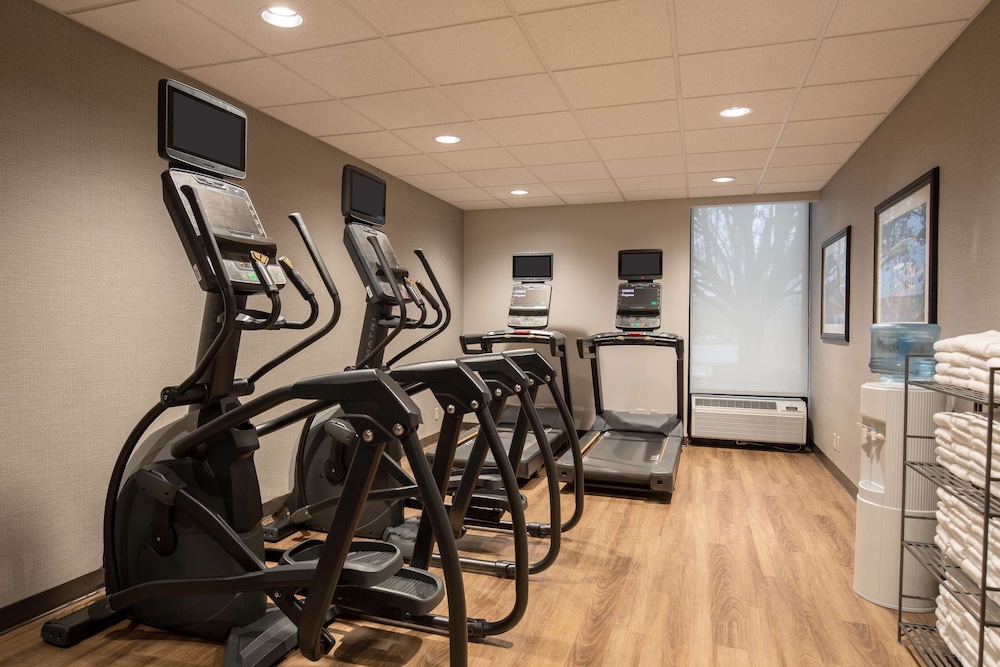 Drury Inn & Suites Columbus Dublin 20/38