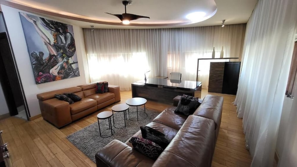 Design Hotel Mr President 30/50