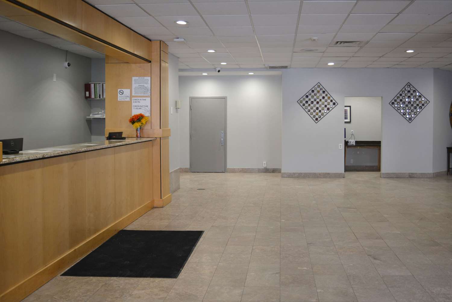 Suburban Studios East Syracuse Carrier Circle 2/15