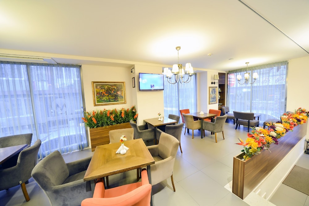 Hotel Le Maritime 28/48