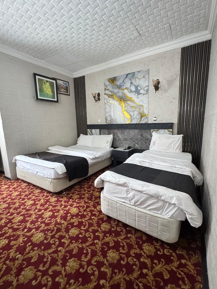 Standard, Double Bed