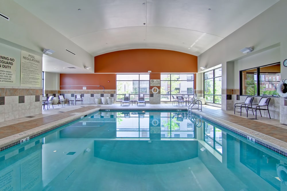 Homewood Suites by Hilton Omaha-Downtown 4/45