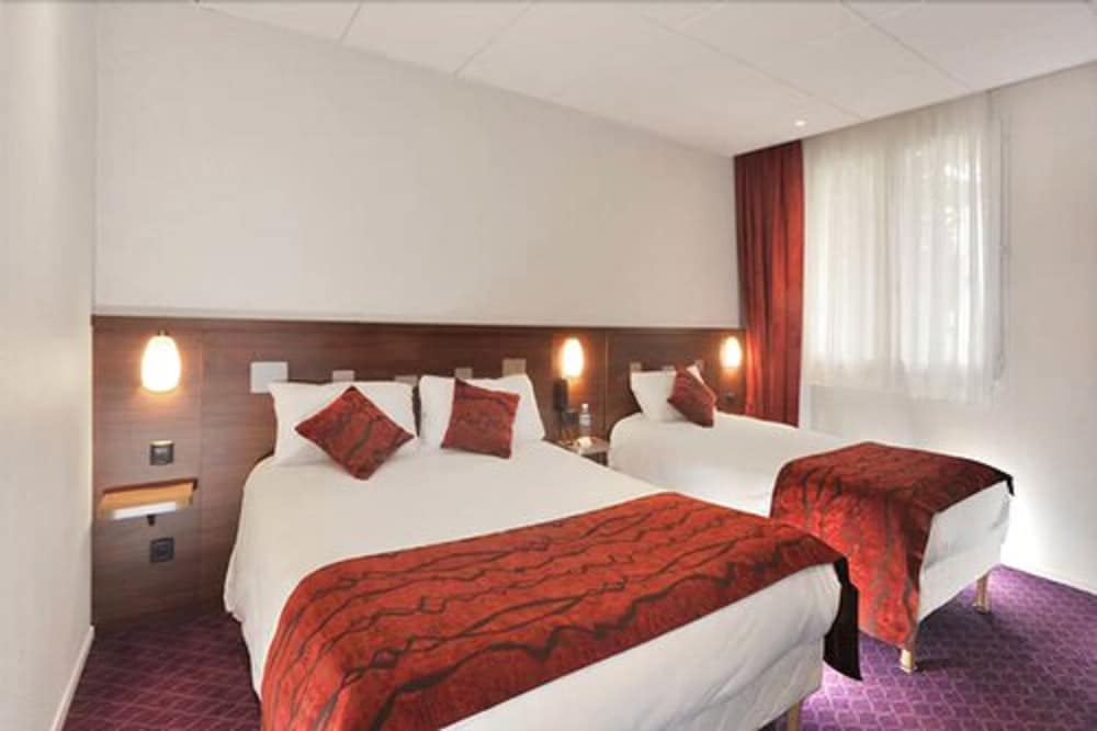 BRIT HOTEL NANTES VIGNEUX – L’ATLANTEL 11/49