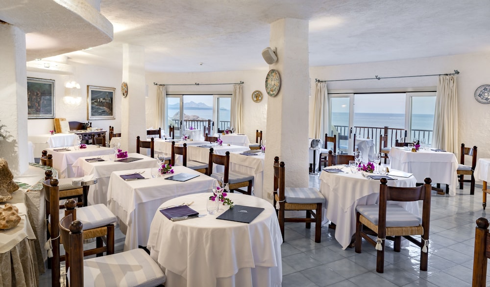 Club Hotel Baja Sardinia 31/60