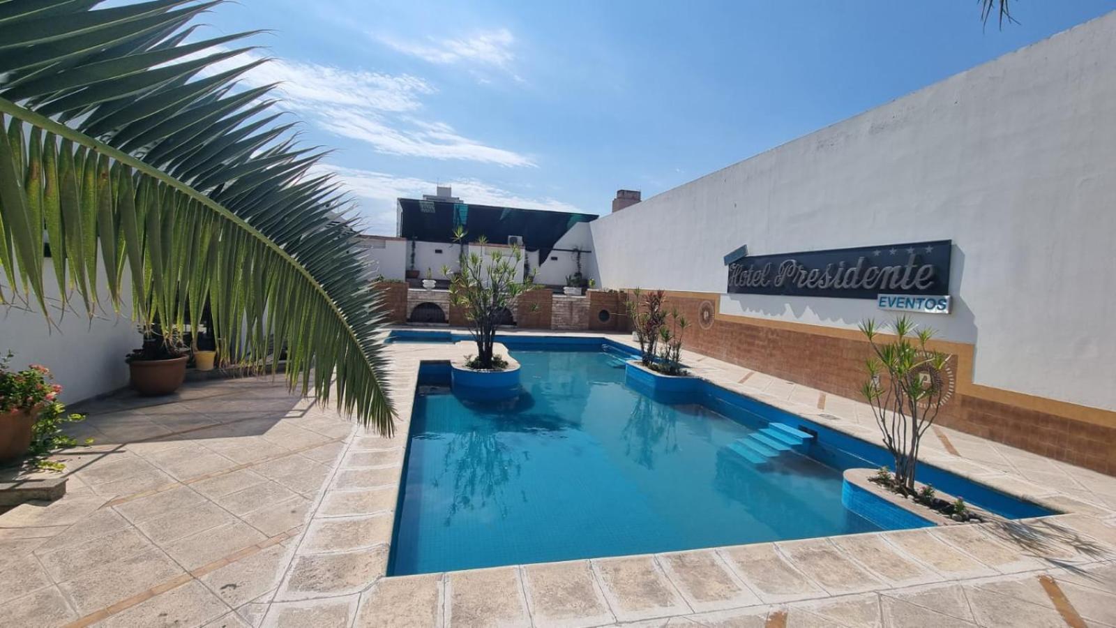 Hotel Presidente 27/33