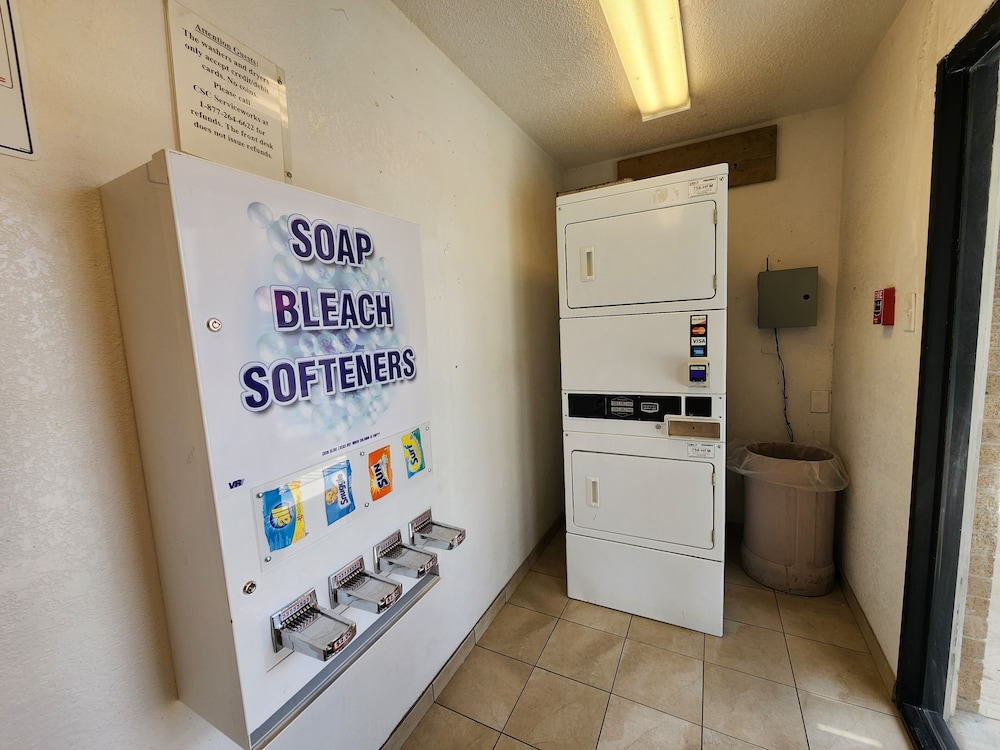 Motel6 Baytown, TX - Baytown East 47/63
