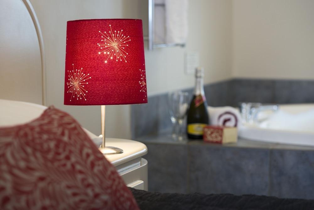 Aubyn Court Spa Motel 20/41