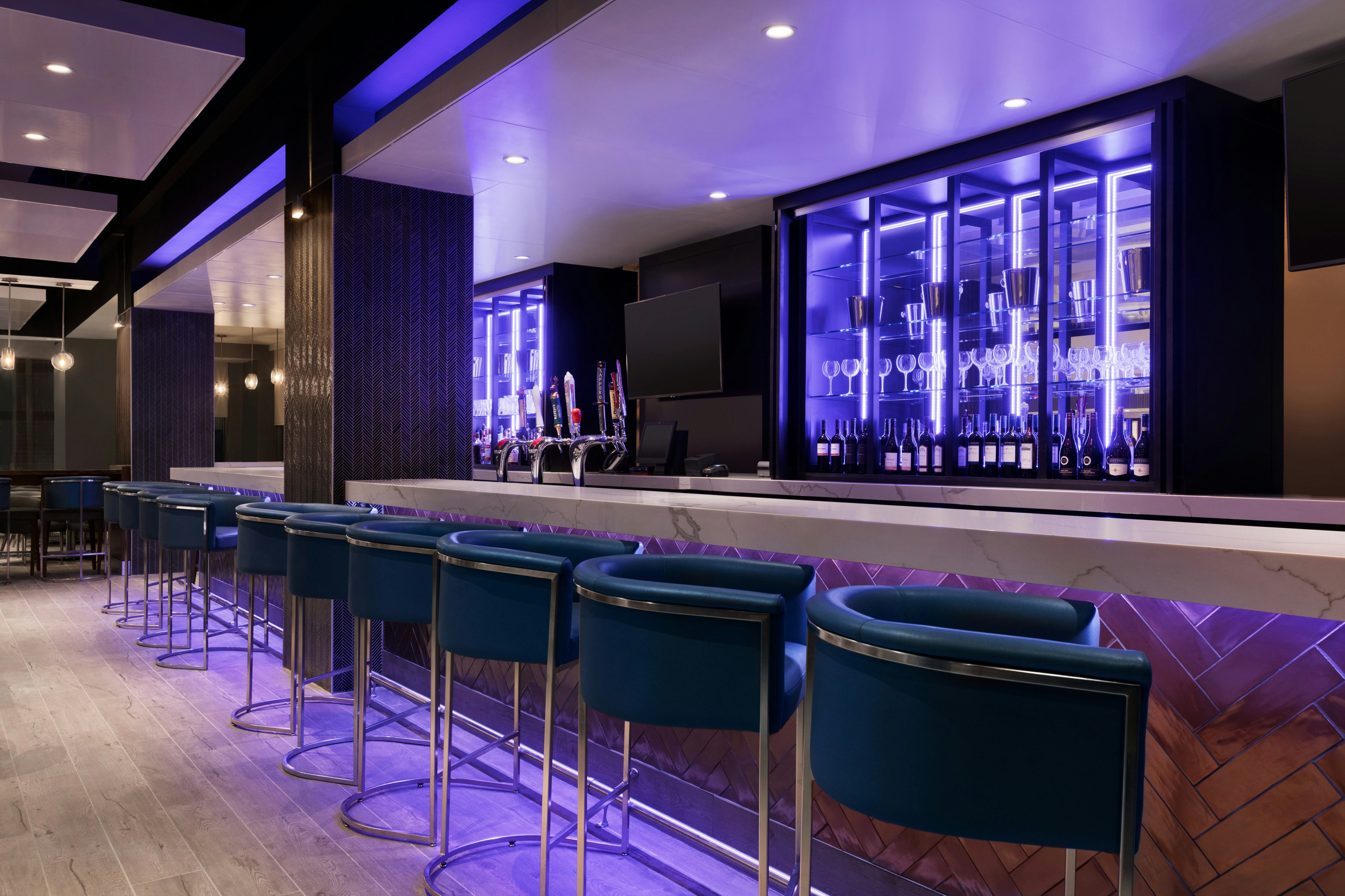 Embassy Suites By Hilton Toronto Airport 39/55