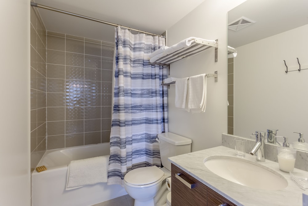 Aoc Suites - Luxury Condo - City View 27/28