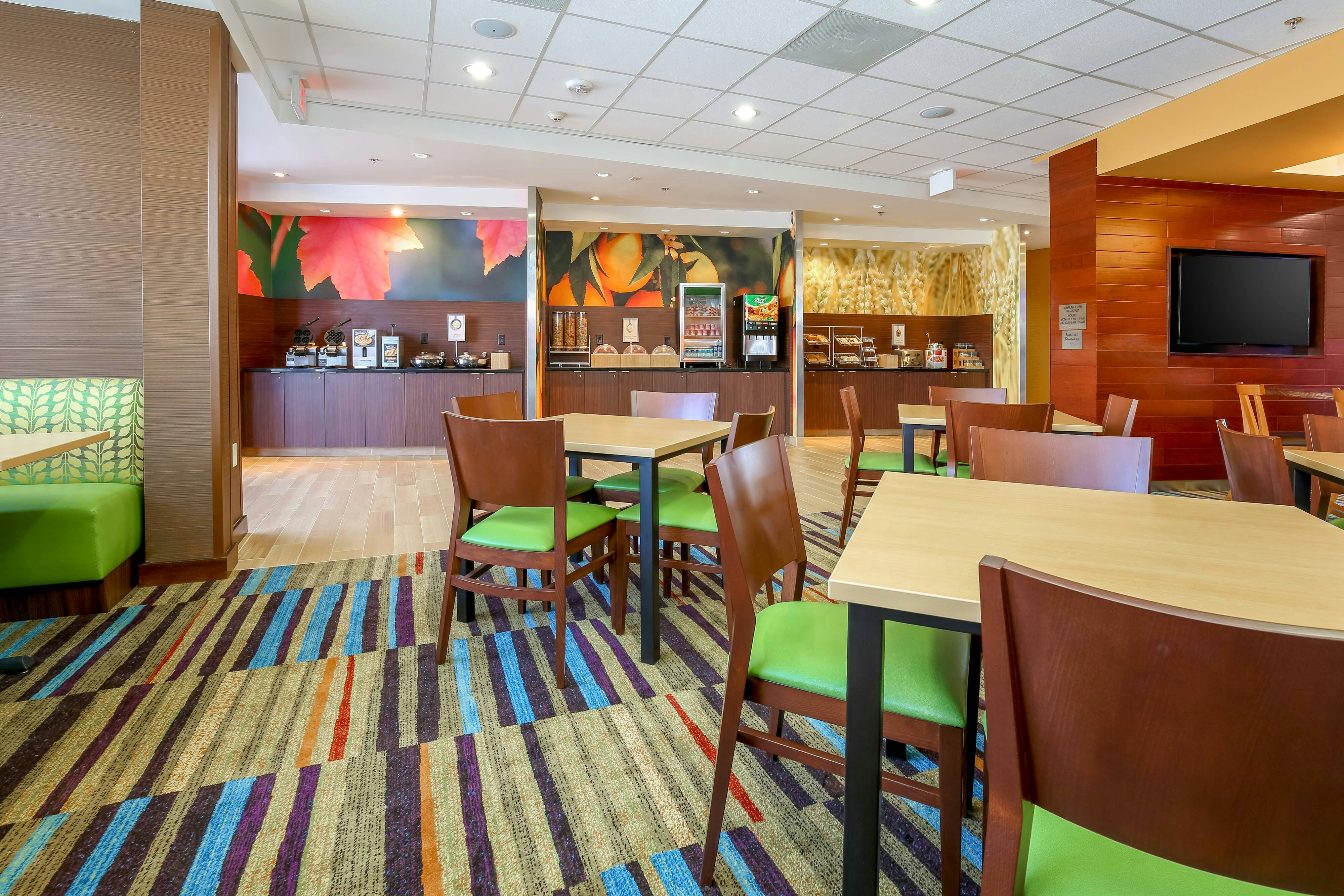 Fairfield Inn Suites Cuero 37/54