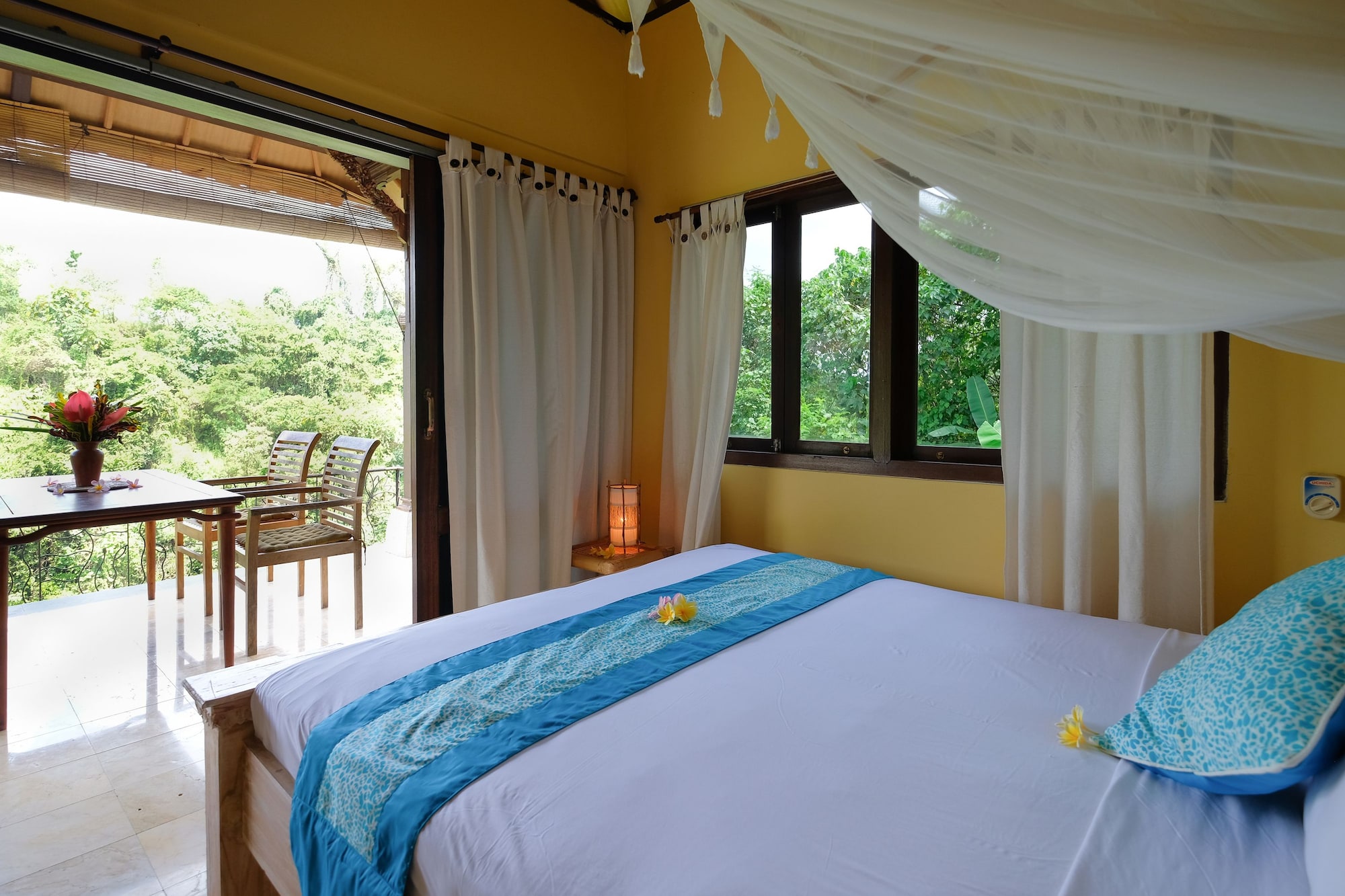 2 BEDROOMS, PANORAMIC, VALLEY VIEW